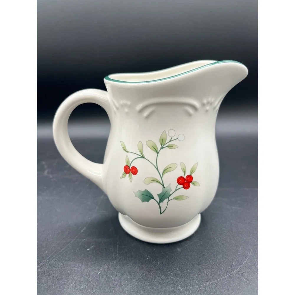 Pfaltzgraff Winterberry Cream and Sugar Set White Stoneware Holly Berry Holiday